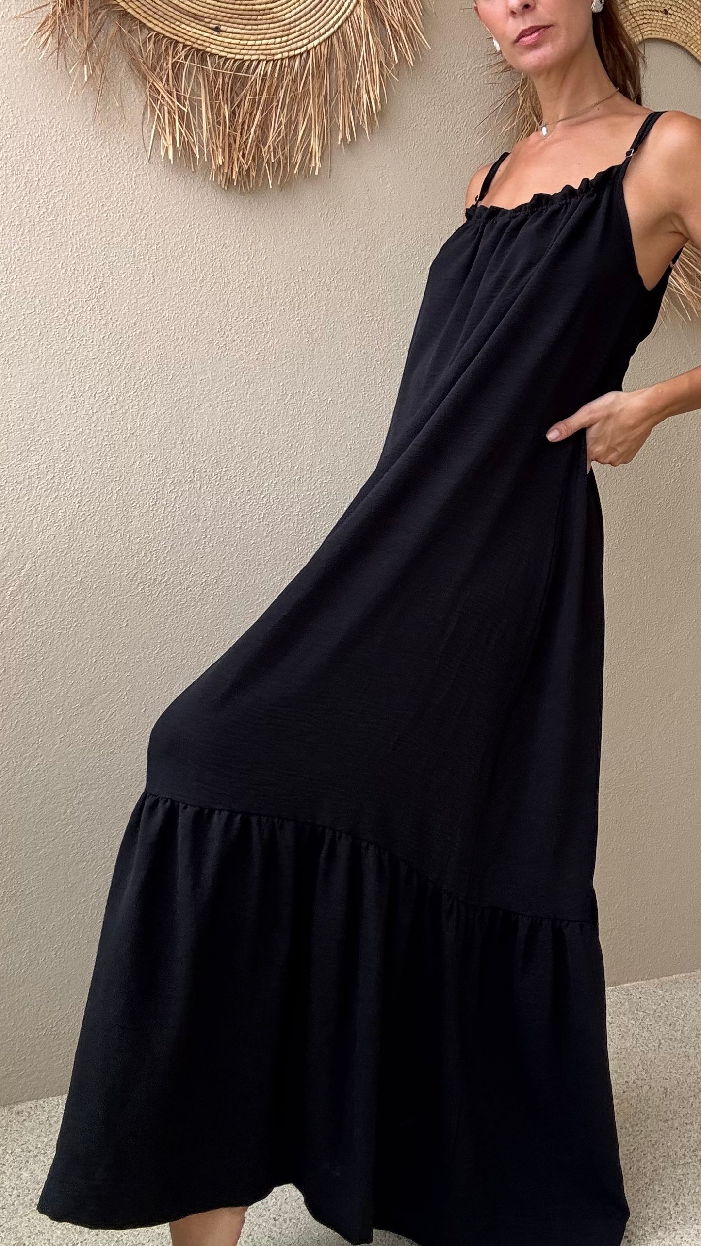 Vestido Coral Negro