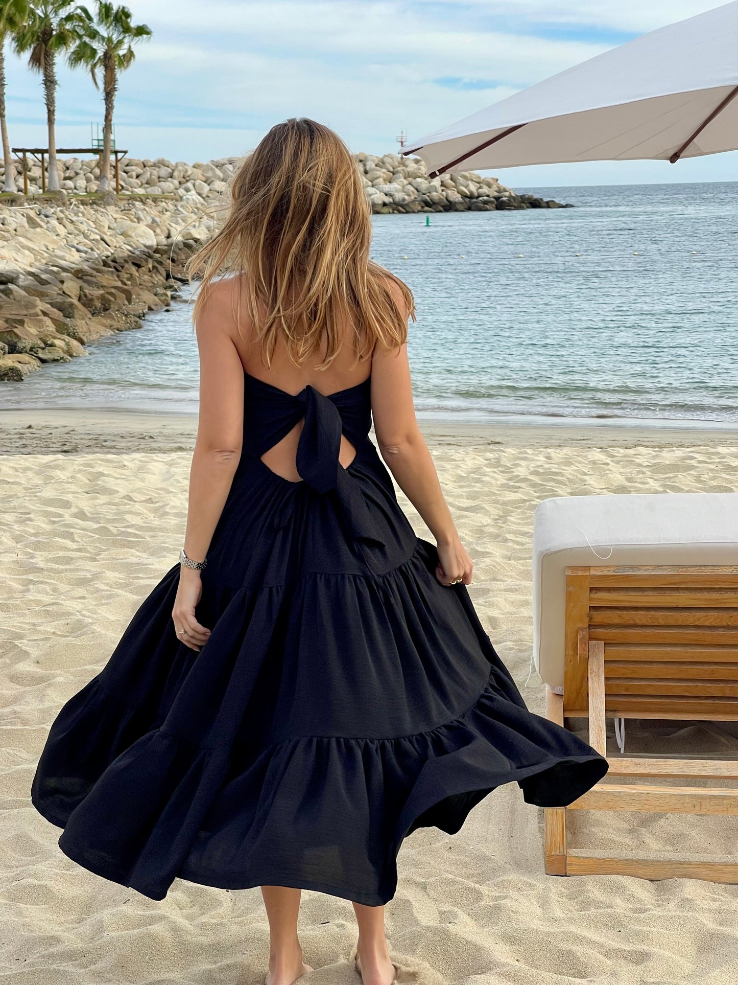 Vestido Esmeralda Negro