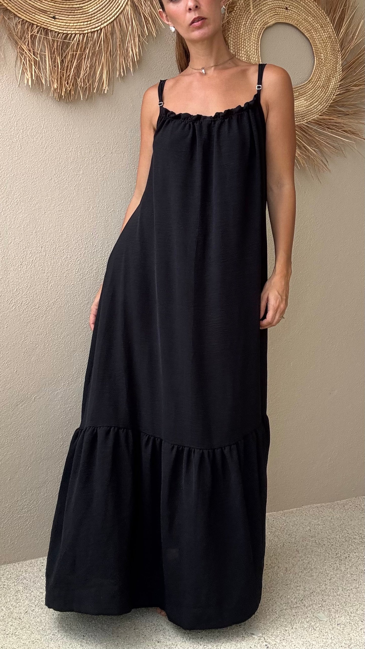 Vestido Coral Negro