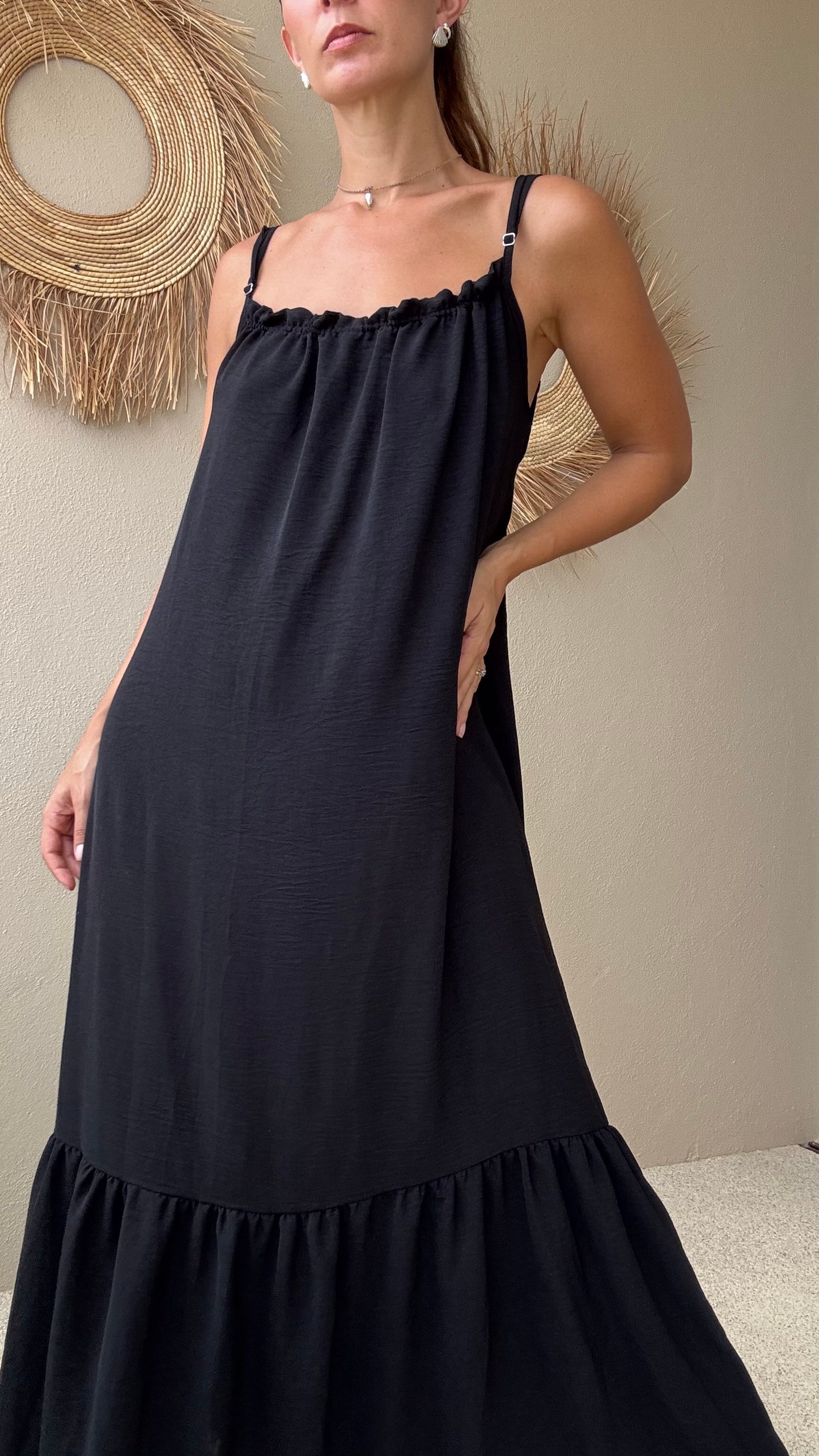 Vestido Coral Negro